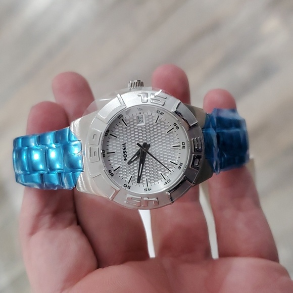 NWT Ladies Stainless Steel white face Fossil watch main image 7